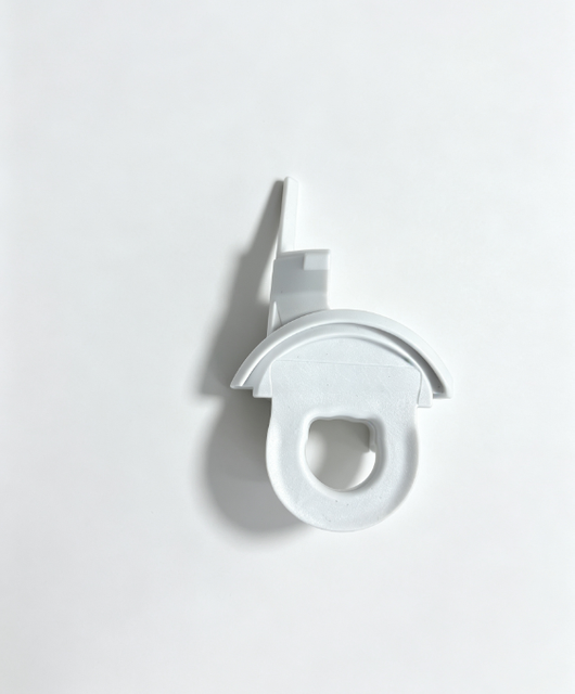 COUVERCLE PALSTIQUE POUR POMPE LAVE-VAISSELLE 00611322